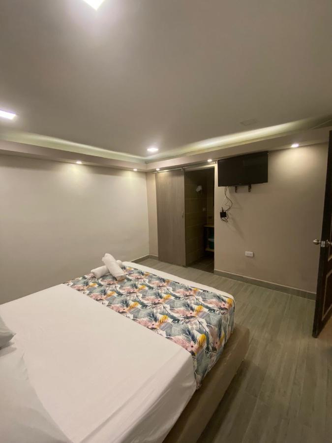 Poblado Living Hotel Medellin Ngoại thất bức ảnh